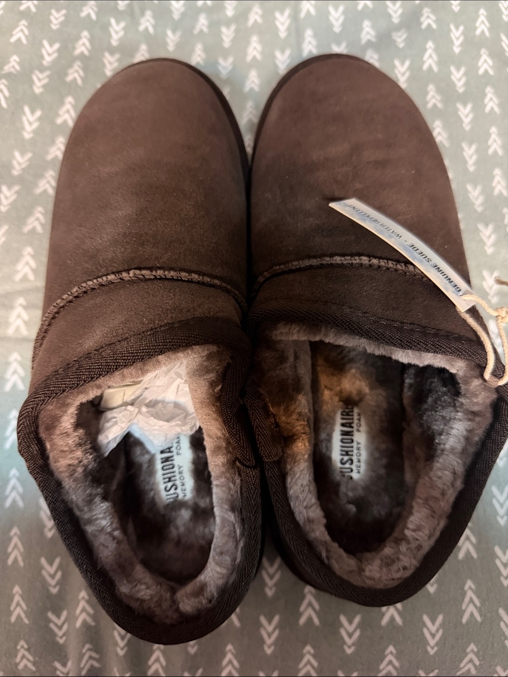 NWT Cozy Women's Slip-On Plush-Lined Slippers - Brown